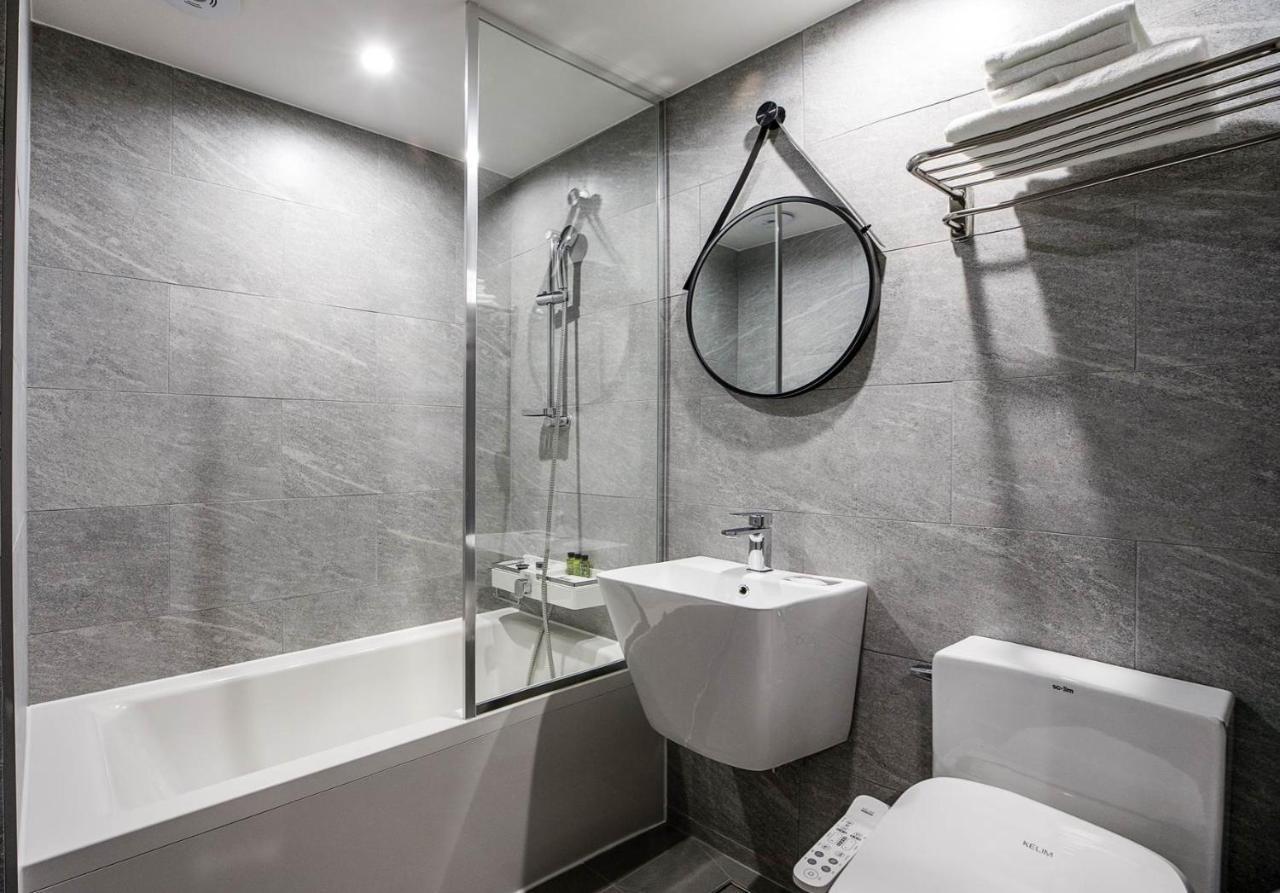 Jj Hotel Seongnam Dış mekan fotoğraf